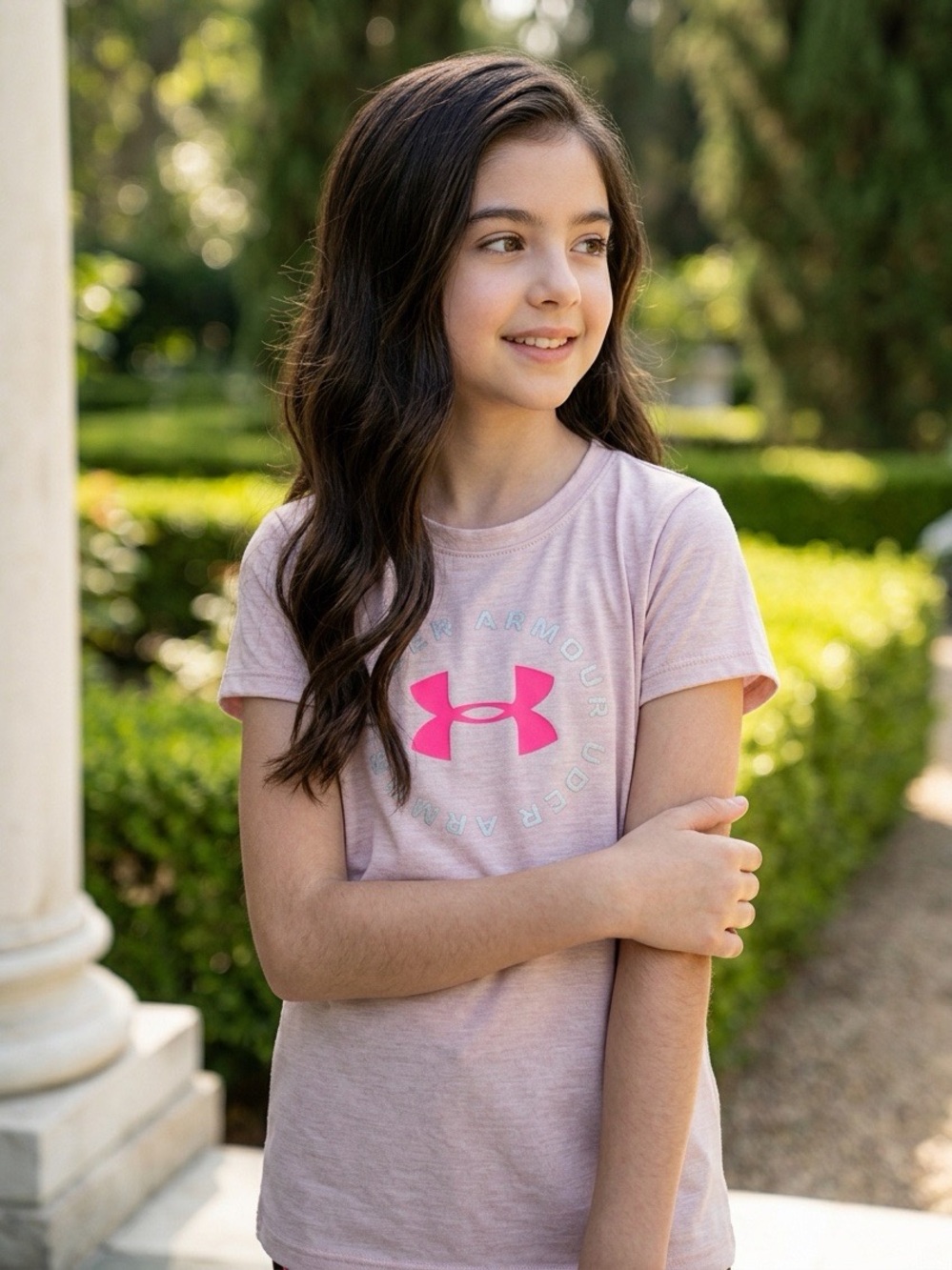 Girl's Under Armour Short Sleeve Shirt Size YXS EUC